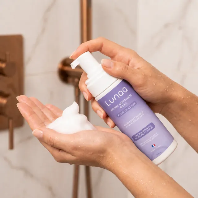 Lunaa Mousse intime fleur de coton 150 ml